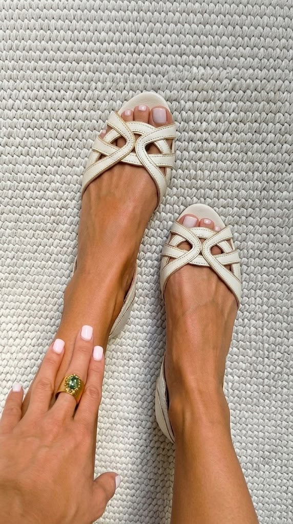 Marlene | Geflochtene Sommersandalen