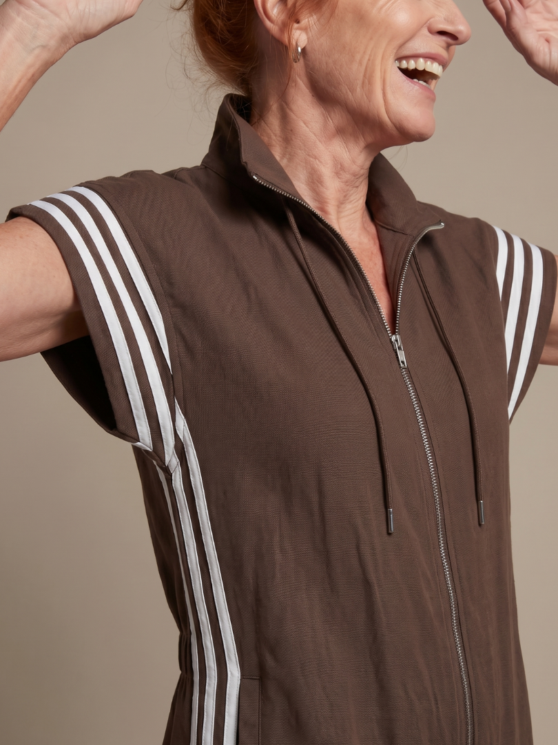 Lark | Jumpsuit mit Reißverschluss und Streifenpanel