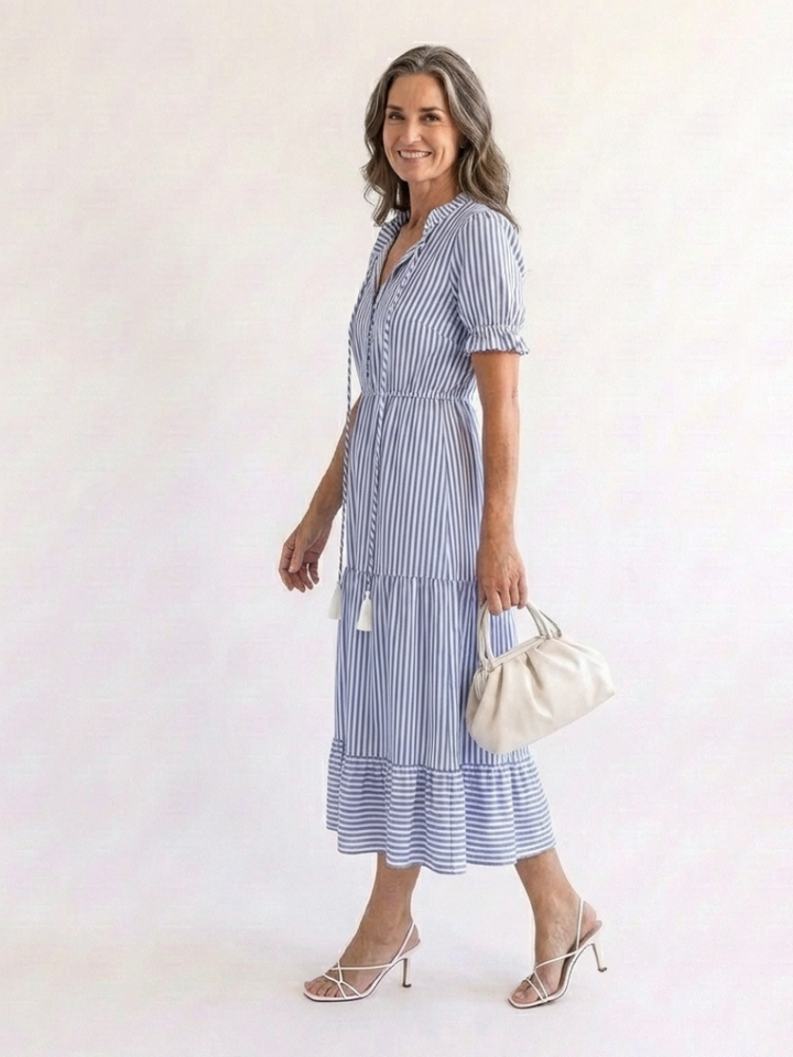 Dakota | Kurzärmeliges gestreiftes, geschichtetes Midikleid