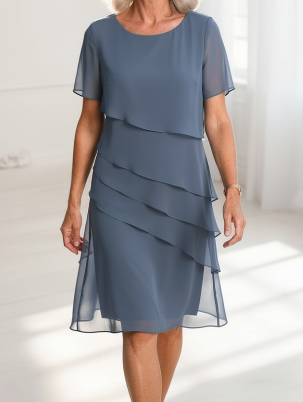 Renate | Elegantes, fließendes Kleid mit Rüschen
