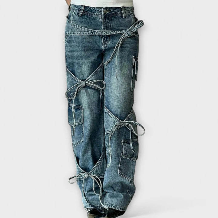 Cindy | Utility Denim Jeans mit Knotendetail