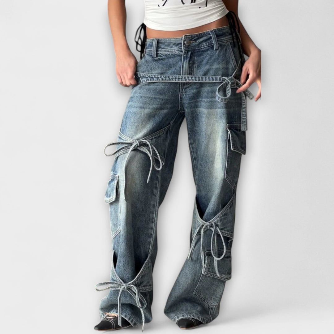 Cindy | Utility Denim Jeans mit Knotendetail