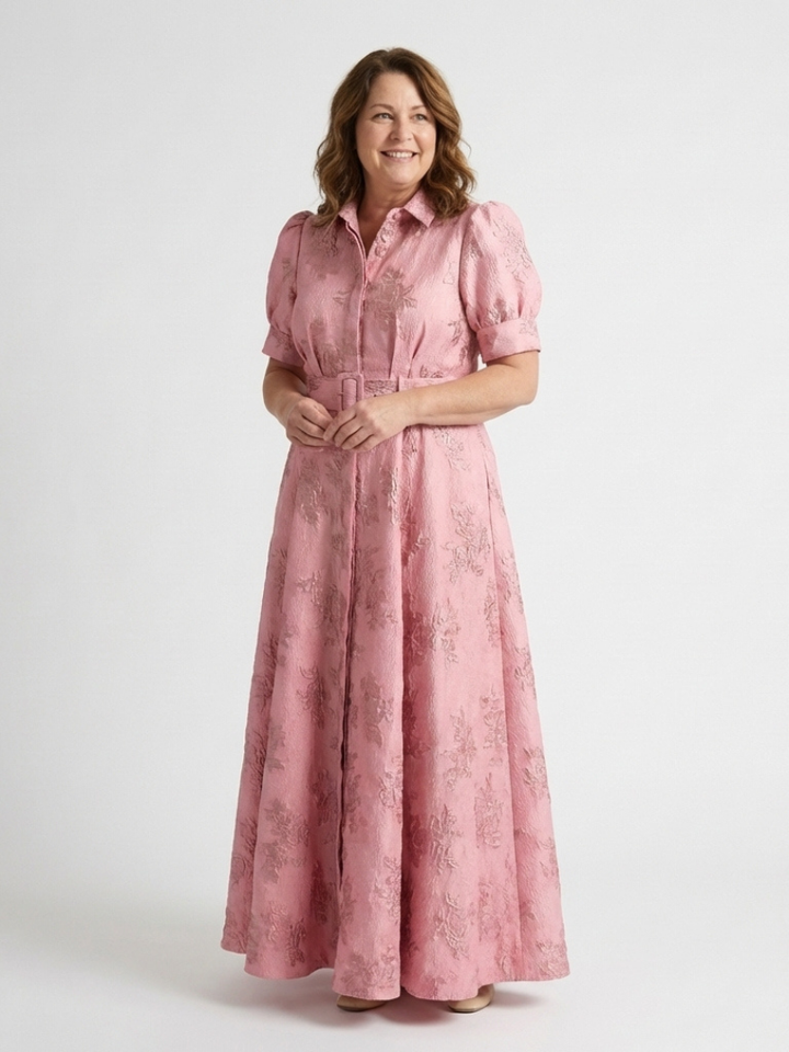 Xanthea | Kurzärmliges, tailliertes, floral strukturiertes Maxikleid