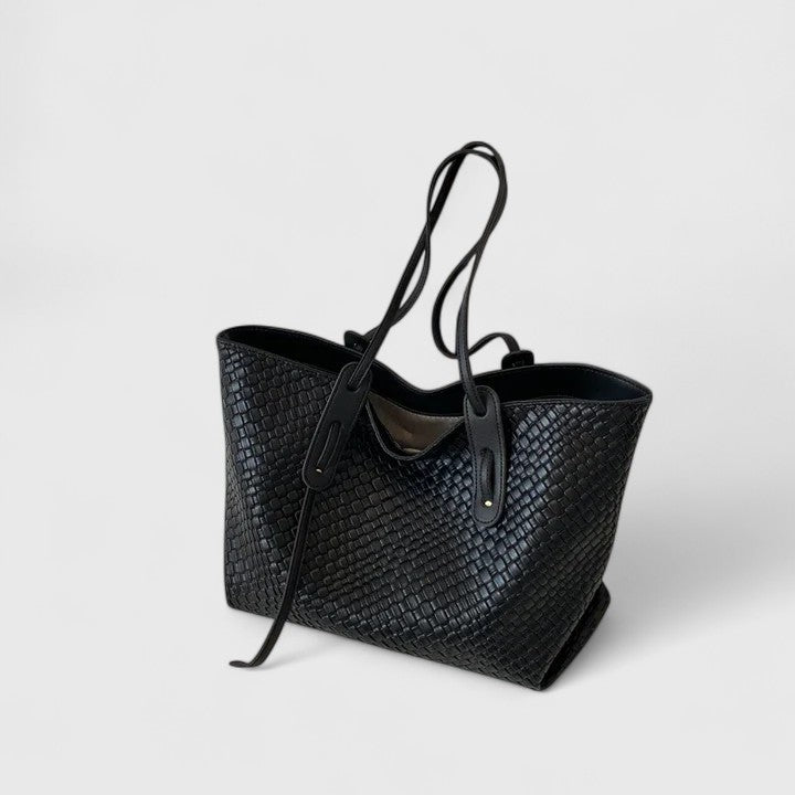 Emmeline | Elegante Tote Bag