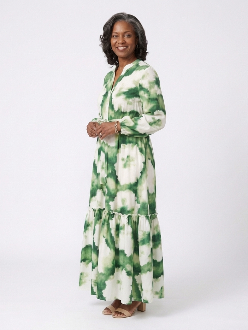 Sabine | Langärmliges Maxikleid mit Taillengürtel und Stufenrock