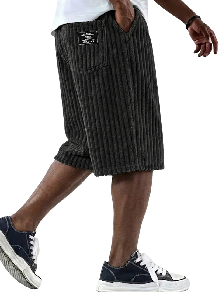 Magnus | Cord-Shorts mit Stickdetail